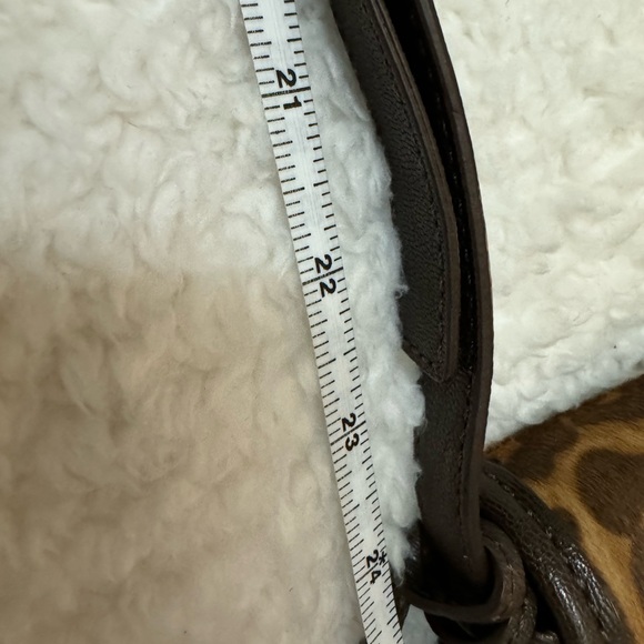 MK Michael Kors Crossbody Purse - Picture 10 of 10